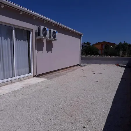 Villa Villa More Vir