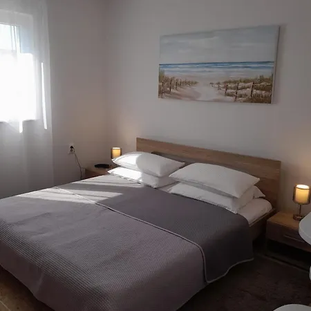 Villa Villa More Vir Vir