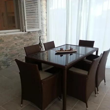 Willa Villa More Vir