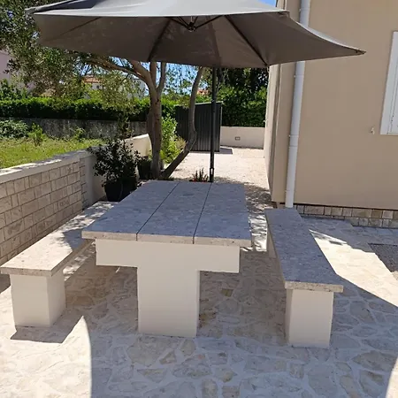 Willa Villa More Vir